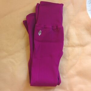 Free People raspberry leggings